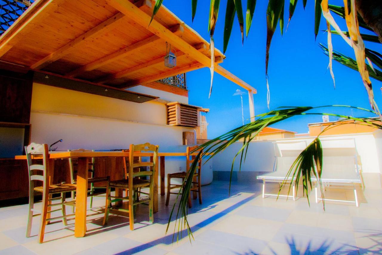 "Sea & Center" Free Beach, Wifi, Mini Pool, Roof Terrace, Ladispoli, Rome Exteriér fotografie